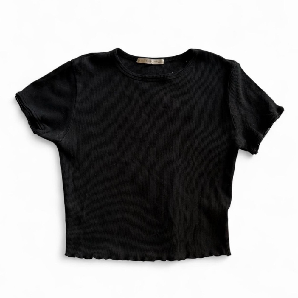 Active USA Black Ribbed Lettuce Trim Baby Tee Small